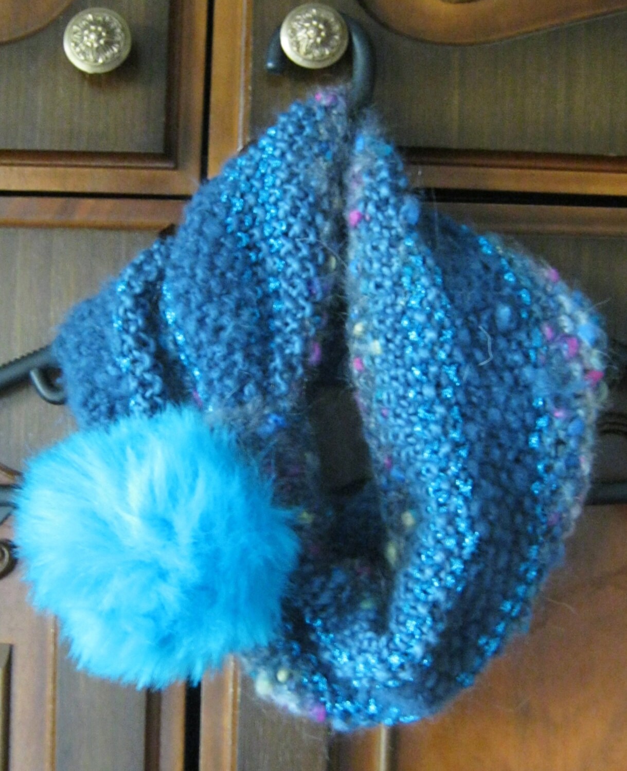 Fluffy Pompom Cowl, Moss sitch cowl, Casual cowl
